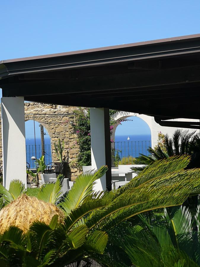 B&B Villa Rosalia Прочида Екстер'єр фото