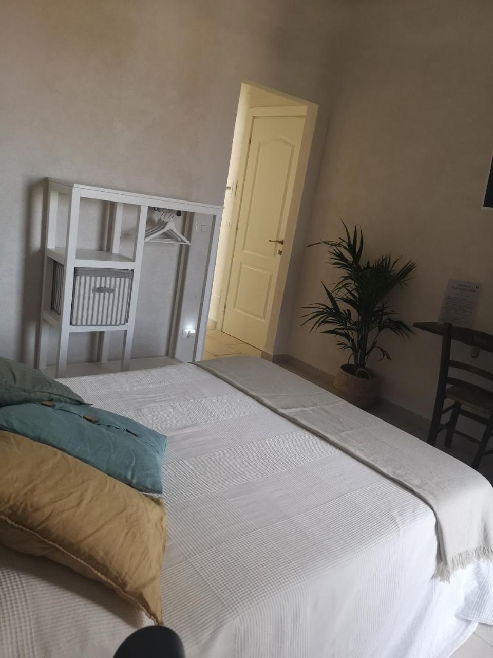 B&B Villa Rosalia Прочида Екстер'єр фото